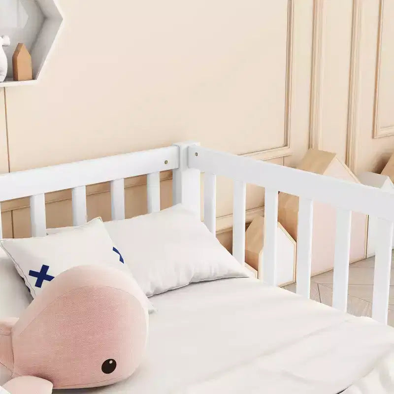 Lit double superposé avec barrière de sécurité, lit plateforme en bois avec clôture pour 2 enfants