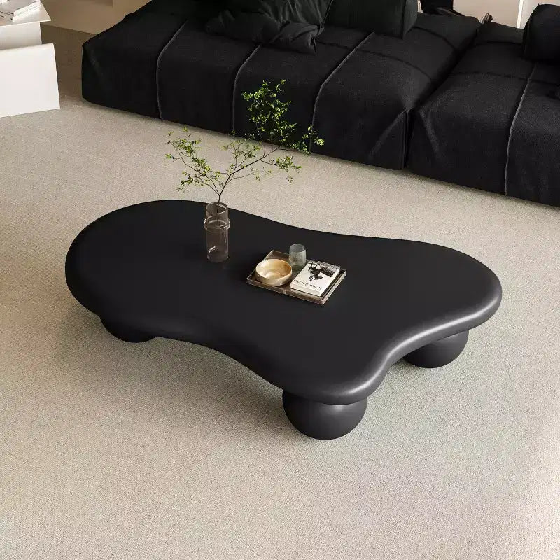 Table basse en forme de nuage de 47 po avec 3 pieds sphériques pour le salon
