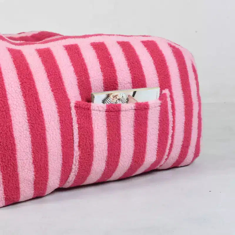 Poufs Okak pour adultes, canapé pouf avec rembourrage touffeté doux, chaise de sol avec poches latérales pour salon, chambre à coucher