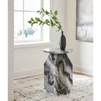Table d'appoint Signature Design by Ashley Wrenlane en marbre naturel noir, blanc et taupe