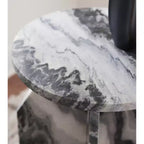 Table d'appoint Signature Design by Ashley Wrenlane en marbre naturel noir, blanc et taupe