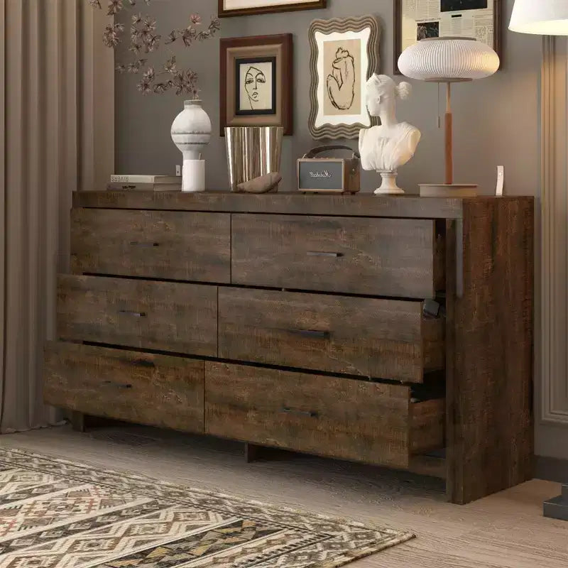 Commode horizontale Hitow à 6 tiroirs avec grain de bois et poignées noires pour le rangement du salon