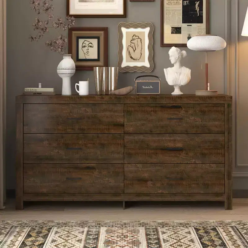 Commode horizontale Hitow à 6 tiroirs avec grain de bois et poignées noires pour le rangement du salon