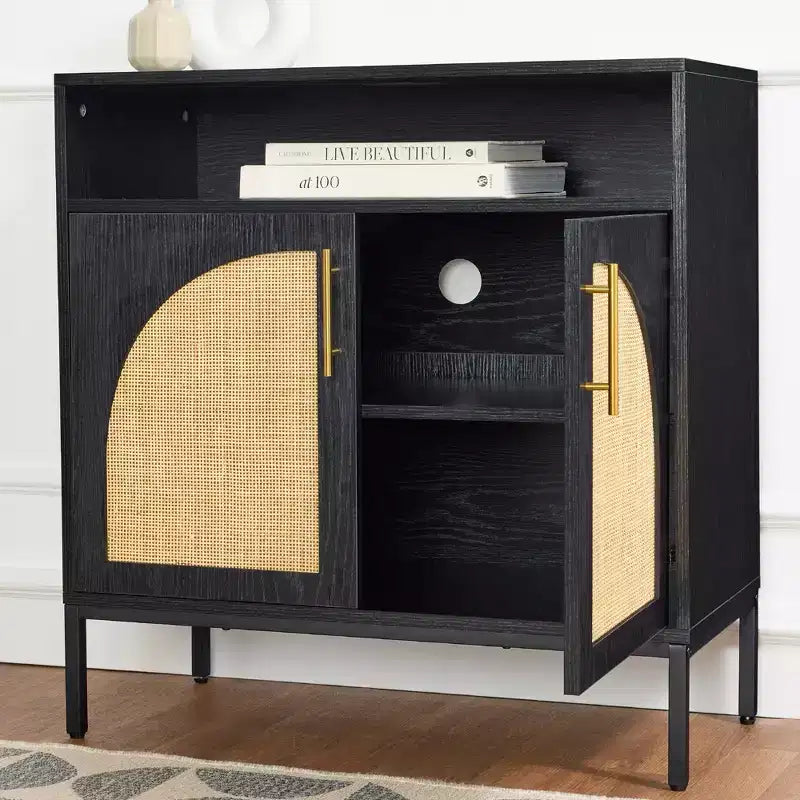 Meuble de rangement en rotin arqué à 2 portes Best Choice Products, buffet, avec découpe pour cordon, étagère de rangement réglable