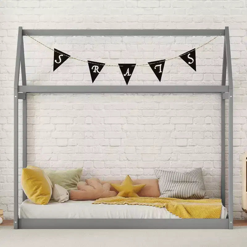 Lit plateforme en bois Whisen, taille double, en forme de maison