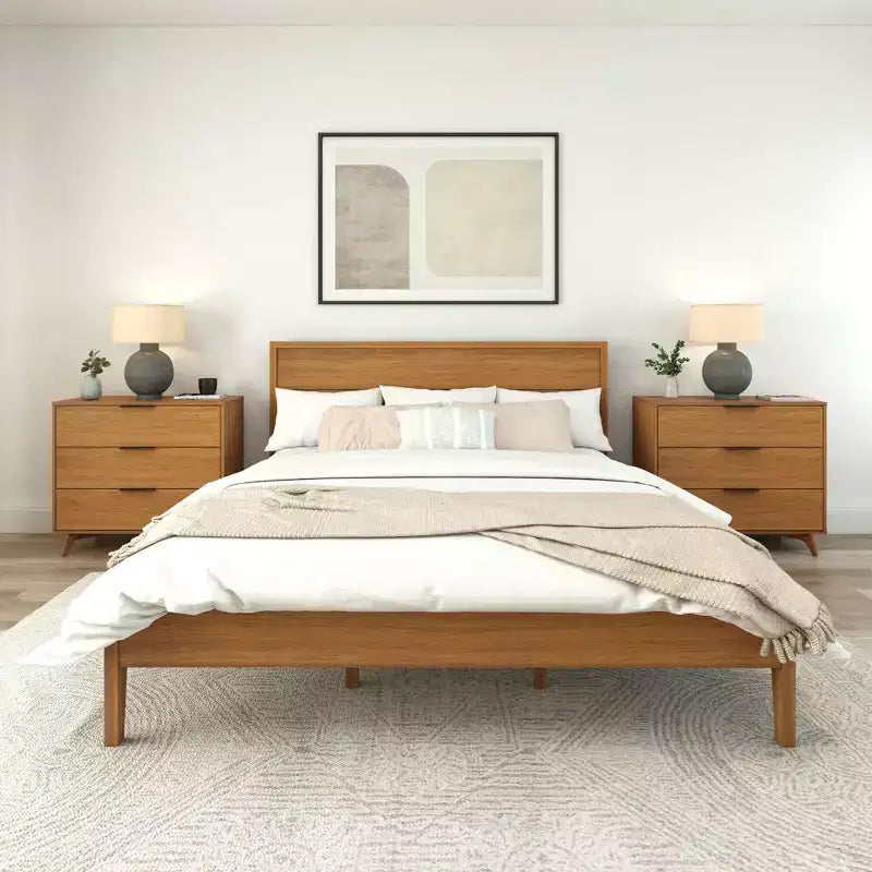 Lit King en bois massif Plank+Beam Duo avec tête de lit à panneaux, aucun sommier tapissier requis