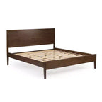 Lit King en bois massif Plank+Beam Duo avec tête de lit à panneaux, aucun sommier tapissier requis