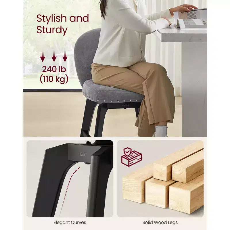 VASAGLE Lot de 2 tabourets de bar, tabourets de comptoir pivotants, pieds en bois massif, tissu chenille, tabourets de 66,5 cm de hauteur pour la salle à manger et le bar à la maison