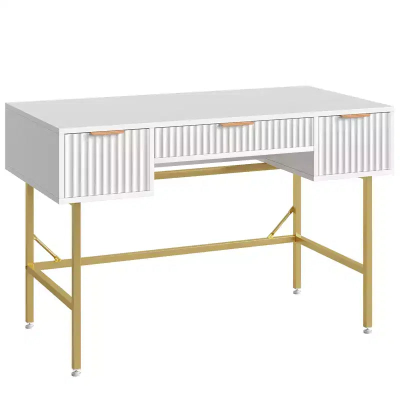 Bestier Bureau d'écriture informatique cannelé de 120 cm avec rangement pour bureau à domicile, coiffeuse cannelée avec 3 tiroirs et pieds dorés, blanc