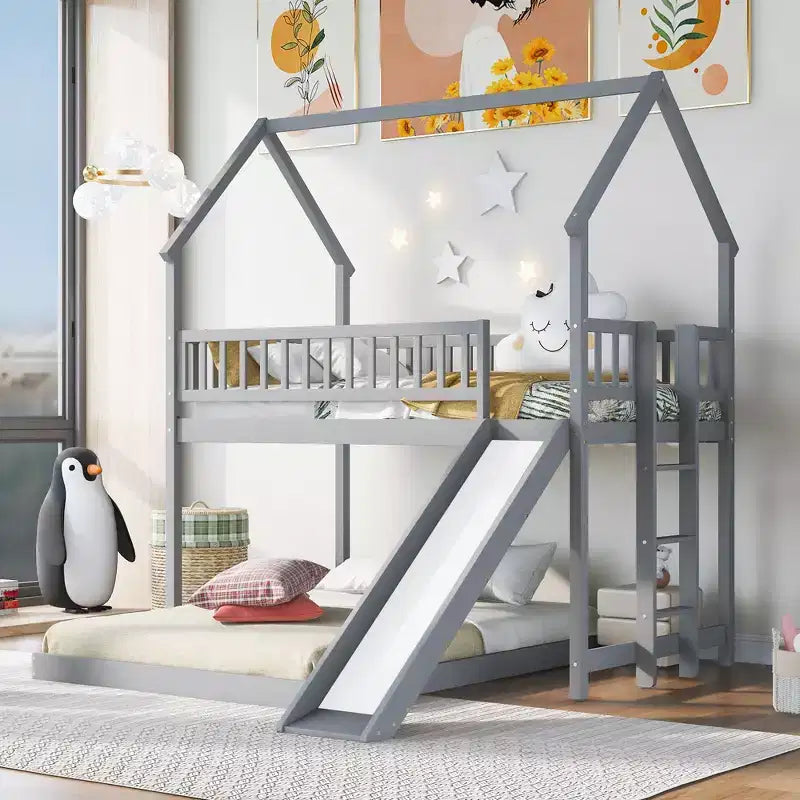 Lit superposé cabane Whisen House Design avec toboggan et échelle intégrée, couchage double sur lit double