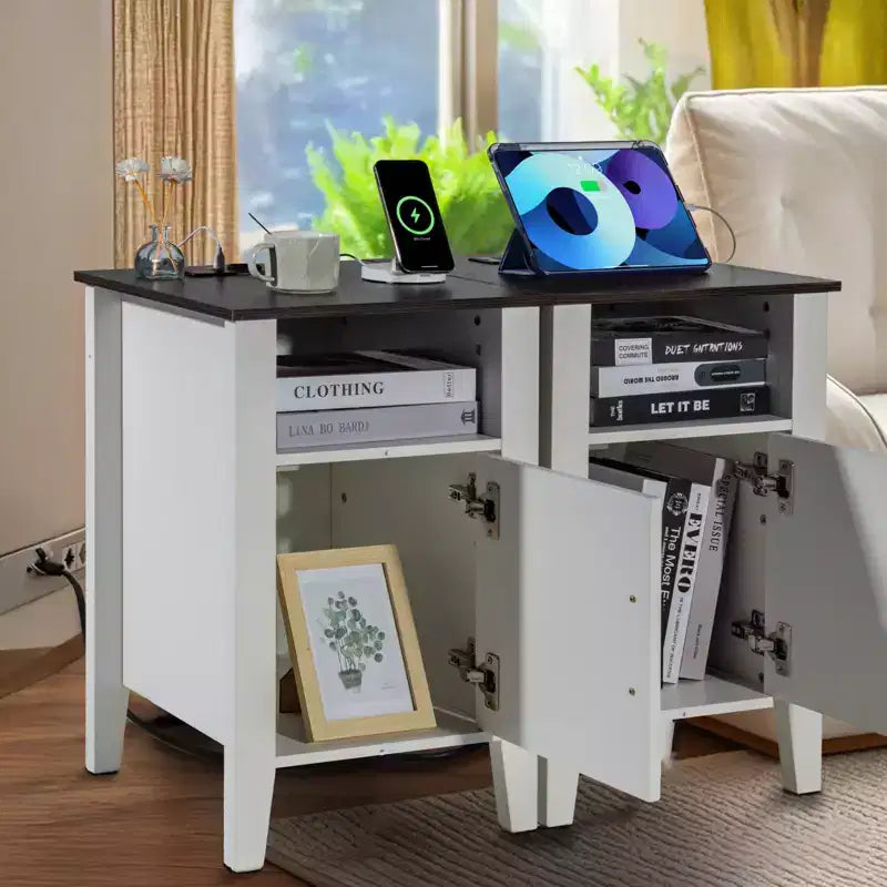 VEVOR Table d'appoint de ferme, lot de 2, table de chevet avec station de recharge, table d'appoint à 3 niveaux avec armoire de rangement, table d'appoint avec ports USB et prises