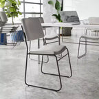 Lot de 5 chaises empilables à haute densité Flash Furniture de la série HERCULES, capacité de 227 kg, avec base luge