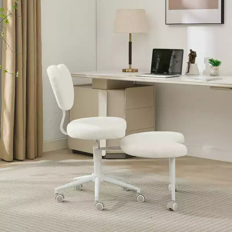 GDFStudio Hazlitt - Chaise pivotante ergonomique à hauteur réglable et piètement croisé avec roulettes