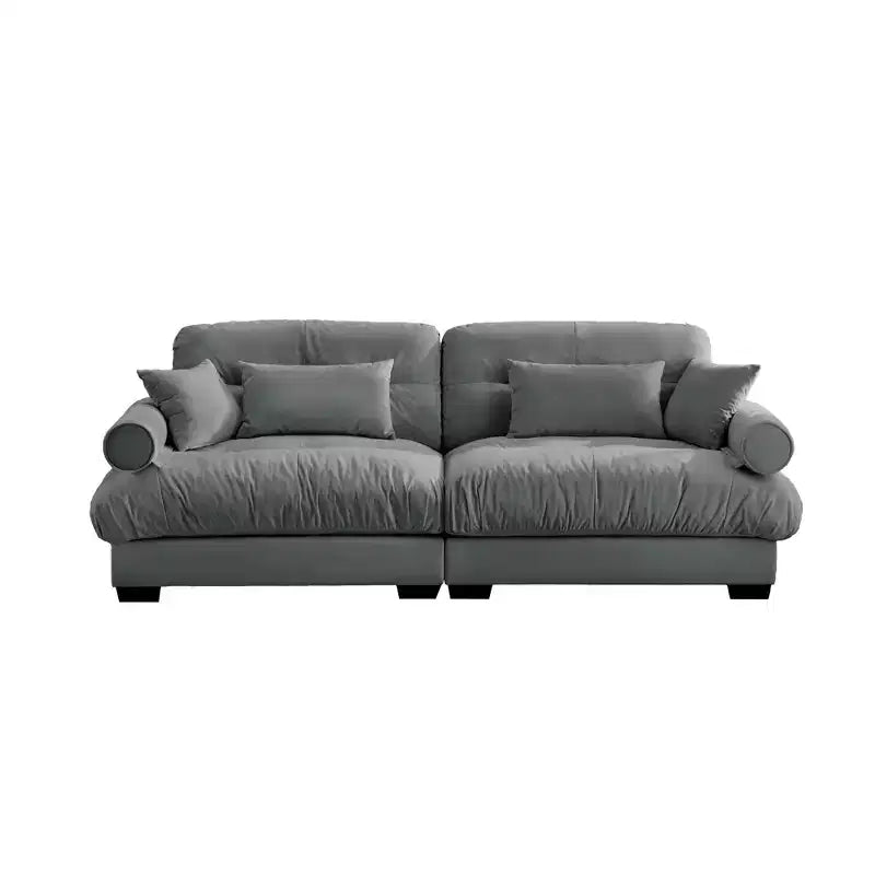 Grand canapé moderne à deux places avec accoudoirs rembourrés, canapé deux places en velours avec coussins lombaires et oreillers décoratifs, chambre à coucher, gris