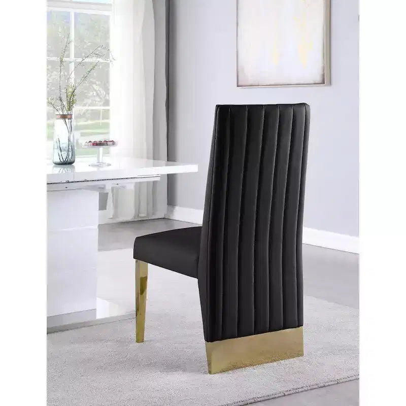 Meridian Furniture, Chaises de salle à manger Porsha en cuir végétalien, ensemble de 2