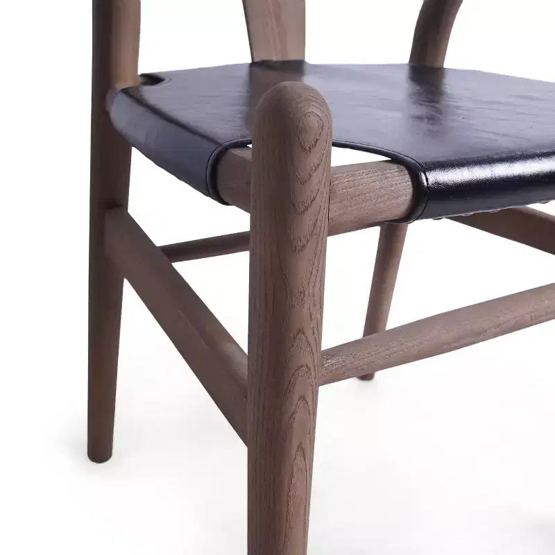 Chaise de salle à manger Christopher Knight Home Gessford en similicuir rustique et bois de frêne