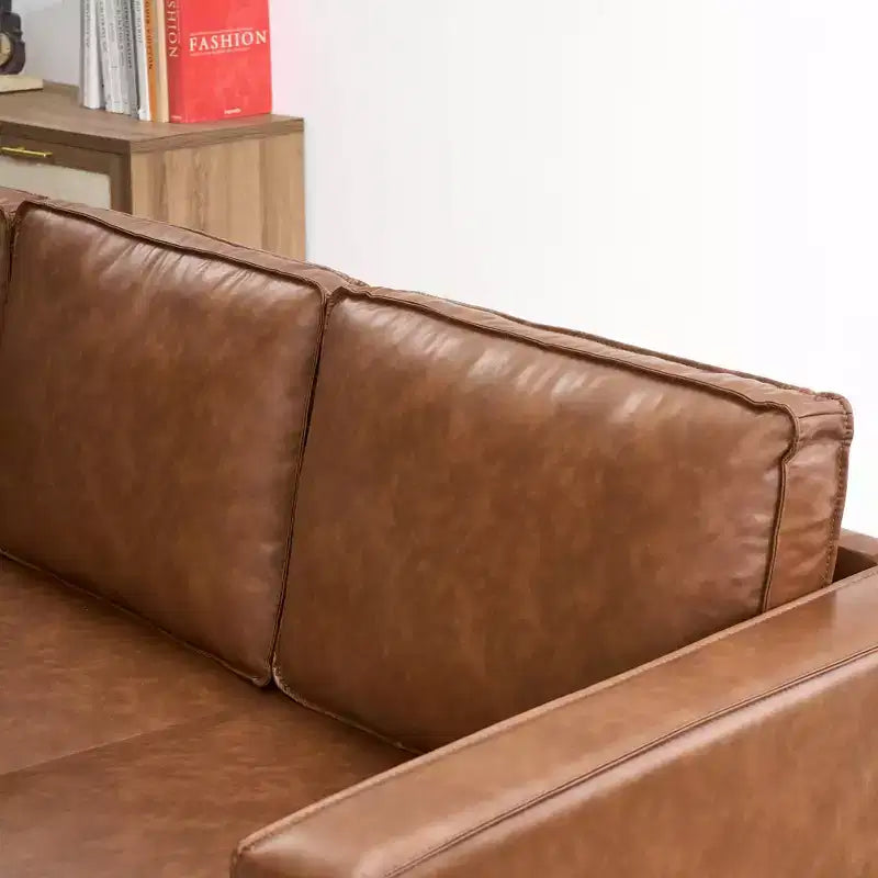 Canapé en Cuir Marron, Canapé Moderne du Milieu du Siècle de 83 po, Canapé 3 Places avec Accoudoirs et Coussins Confortables, Canapés Profonds en Similicuir pour Salon, Chambre, Bureau