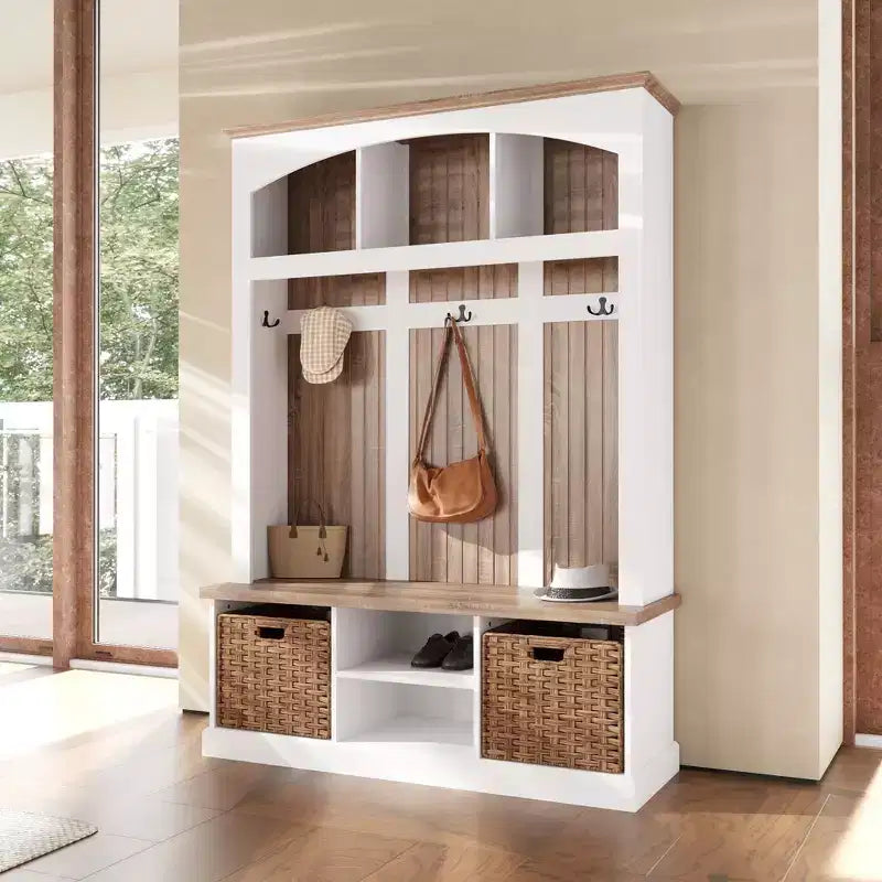 Banc de rangement d'entrée blanc et chêne avec patères, étagères et 2 paniers tressés meuble d'entrée
