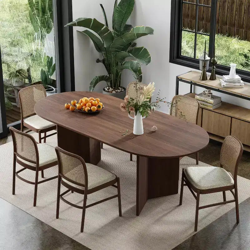 PexFix 67 x 33.5 Table de salle à manger de style ferme en bois massif avec pieds en V et plateau ovale en bois pour salles à manger modernes et réunions de famille Noyer