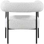 Meridian Furniture, fauteuil d'appoint Blake en tissu bouclette