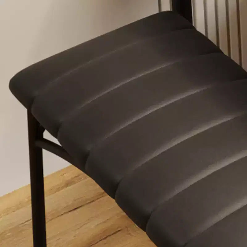 Ensemble de salle à manger 4 pièces avec table, banc et 2 chaises, dinette moderne peu encombrante