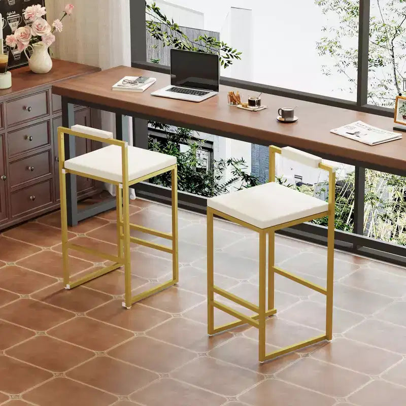 Okak Lot de 2 tabourets de bar modernes en velours rembourrés avec repose-pieds et base robuste, chaises de salle à manger hauteur comptoir rembourrées