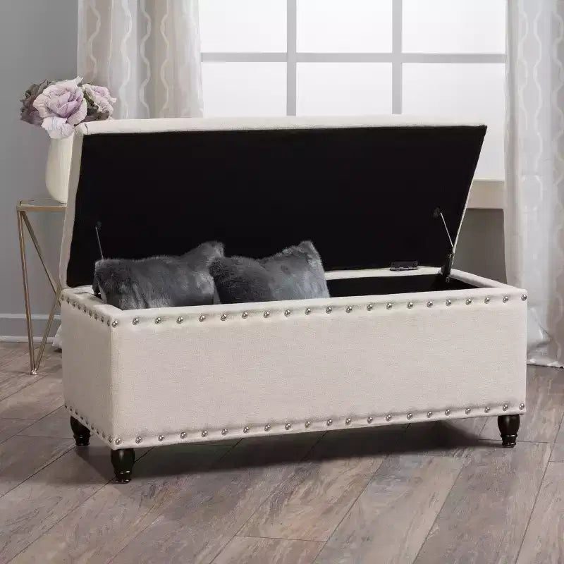 TUYOHW Pouf de rangement moderne avec clous décoratifs, banc de rangement spacieux, repose-pieds ottoman pour chambre à coucher, salon