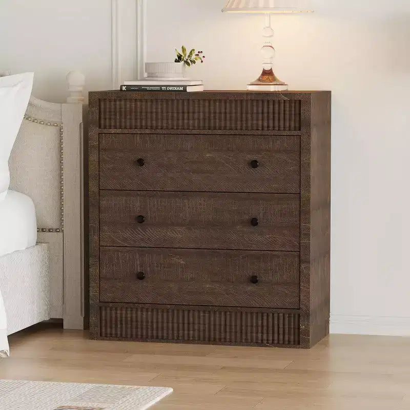 Commode à 3/5 tiroirs COZONY, grand meuble de rangement en bois cannelé avec tiroirs à glissement doux, table de chevet moderne en bois