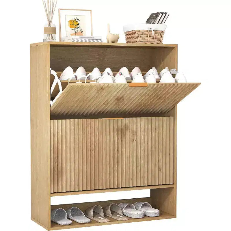 Meuble à chaussures fin et autoportant pour entrée avec 2 tiroirs basculants et étagère inférieure ouverte, organisateur de rangement à chaussures étroit cannelé avec crochets latéraux amovibles