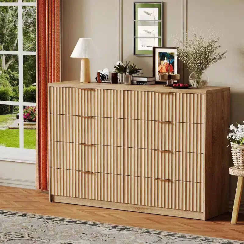 COZONY Commode cannelée à 8/9 tiroirs - Grand meuble de rangement en bois avec poignées métalliques et dispositif anti-basculement pour chambre à coucher, salon, couloir