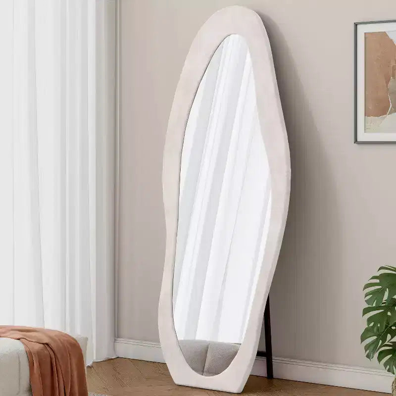 Miroir pleine longueur en flanelle TUYOHW, forme de vague irrégulière, avec trou de suspension, miroir de corps mural ou miroir de sol inclinable pour chambre, salon