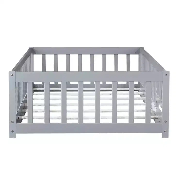 Lit au sol double Bellemave avec clôture et porte, cadre de lit Montessori bas pour enfants, bois d'hévéa massif, barrières de sécurité, assemblage facile