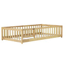 Lit au sol double Bellemave avec clôture et porte, cadre de lit Montessori bas pour enfants, bois d'hévéa massif, barrières de sécurité, assemblage facile