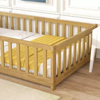 Lit au sol double Bellemave avec clôture et porte, cadre de lit Montessori bas pour enfants, bois d'hévéa massif, barrières de sécurité, assemblage facile