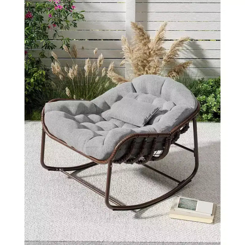 Fauteuil à bascule Papasan surdimensionné avec cadre en métal et coussin en rotin tressé pour patio, jardin, balcon – Gris