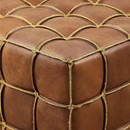 Ottoman en cuir cubique avec motif patchwork quadrillé