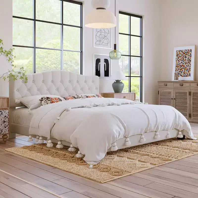 Lit plateforme rembourré pleine/grand lit/très grand lit avec tête de lit incurvée en forme de selle réglable et capitonnage en losange, cadre de lit en bois pour chambre à coucher