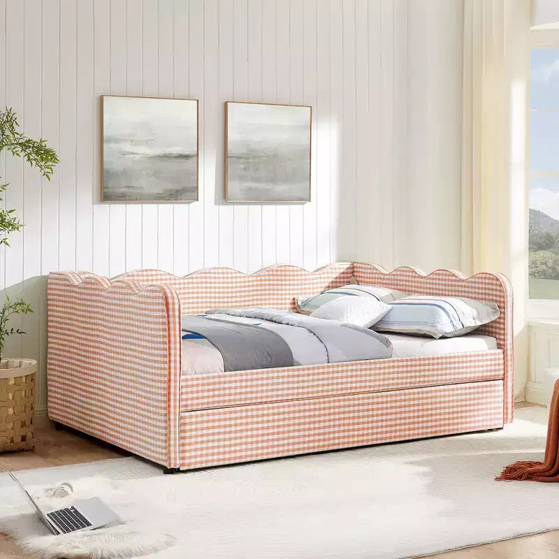 Lit de repos complet Zeus & Ruta avec lit gigogne – Tissu en lin à carreaux, tête de lit ondulée et port de chargement USB