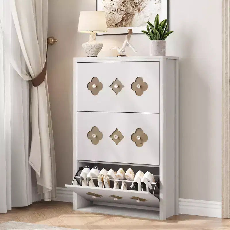 Meuble à chaussures Garvee avec 3 tiroirs basculants sculptés, poignées en cristal, meuble de rangement pour chaussures avec étagère réglable, meuble à chaussures de rangement en bois
