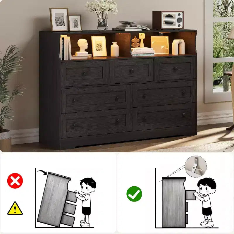Commode en bois à 7 tiroirs, avec 2 compartiments ouverts et lumières LED pour chambre et salon, noir