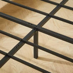Cadre de lit plateforme en bois pour lits Double/Queen/King avec accents ondulés - ModernLuxe
