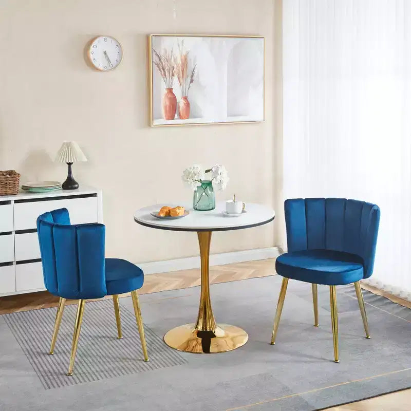 Lot de 2 chaises de salle à manger modernes avec pieds tubulaires en fer doré et coussins en velours, dossier confortable, finition bleue