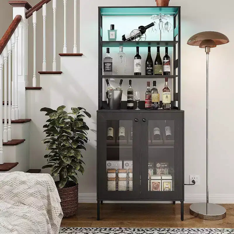 Armoire de cuisine haute de 170 cm avec lumières LED et prises de courant, étagère à vin industrielle autoportante et meuble de rangement pour salle à manger et salon