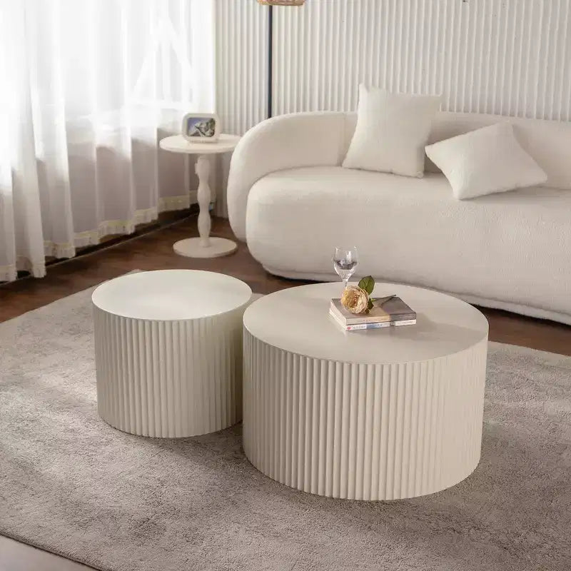 Table basse ronde en bois avec motif en relief fait à la main pour petits espaces, aucun assemblage requis