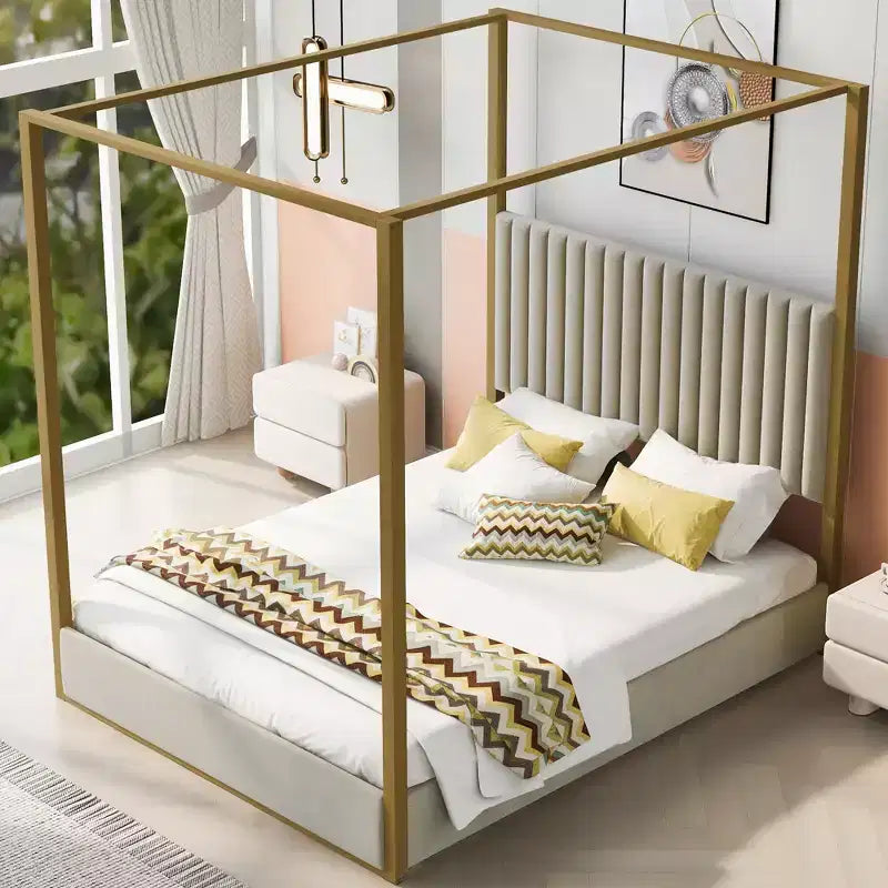 Lit plateforme à baldaquin tapissé grand lit/très grand lit avec tête de lit et cadre en métal - ModernLuxe