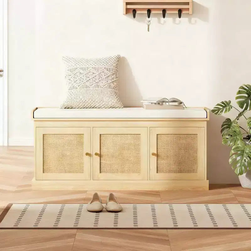 Banc de rangement pour chaussures de style campagnard avec portes en rotin tressé, petit banc d'entrée avec coussin amovible en lin pour petits espaces - Panipeachy