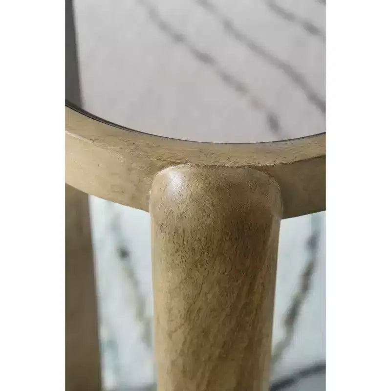 Table d'appoint Jossor Signature Design by Ashley, bois de manguier avec plateaux en verre, brun clair