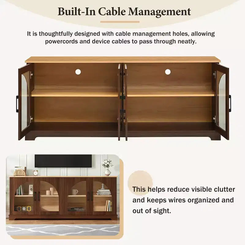 Meuble TV style ferme JVNOXK avec portes vitrées semi-cintrées, pouvant accueillir des téléviseurs jusqu'à 70 pouces. Buffet aspect bois avec étagères réglables, Noyer