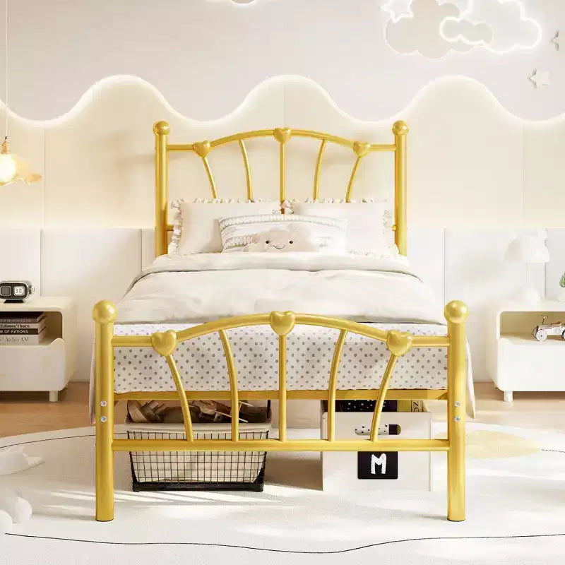 Cadre de lit en métal en forme de cœur avec tête de lit et pied de lit, design plateforme avec support à lattes solide et espace de rangement sous le lit pour chambre à coucher