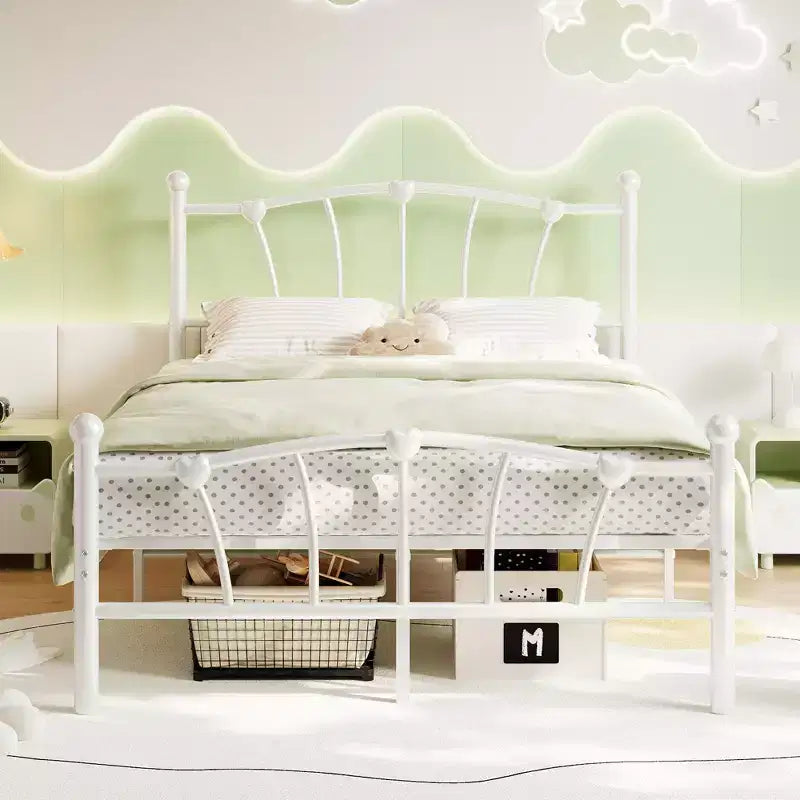 Cadre de Lit en Métal avec Tête de Lit en Forme de Cœur Charmant, Plateforme Robuste, Rangement Sous le Lit, Pas Besoin de Sommier, Parfait pour Chambre d'Enfant et de Fille